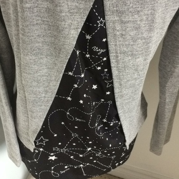 💖Galaxy print top - Picture 5 of 6
